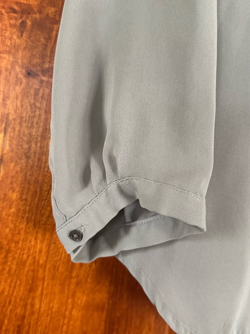 Lands' End Sage Green Button-Front Women's Blouse - Picture 4 of 6